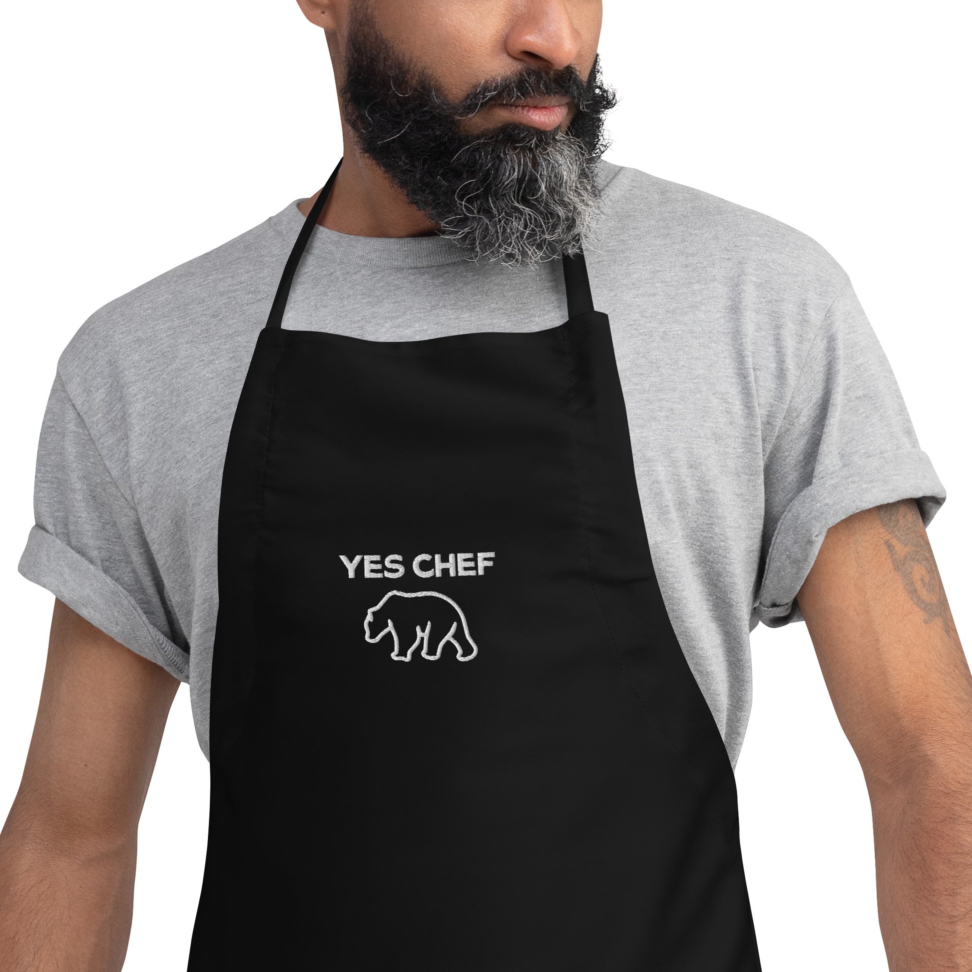 Yes Chef Embroidered Apron with Bear Graphic in Black
